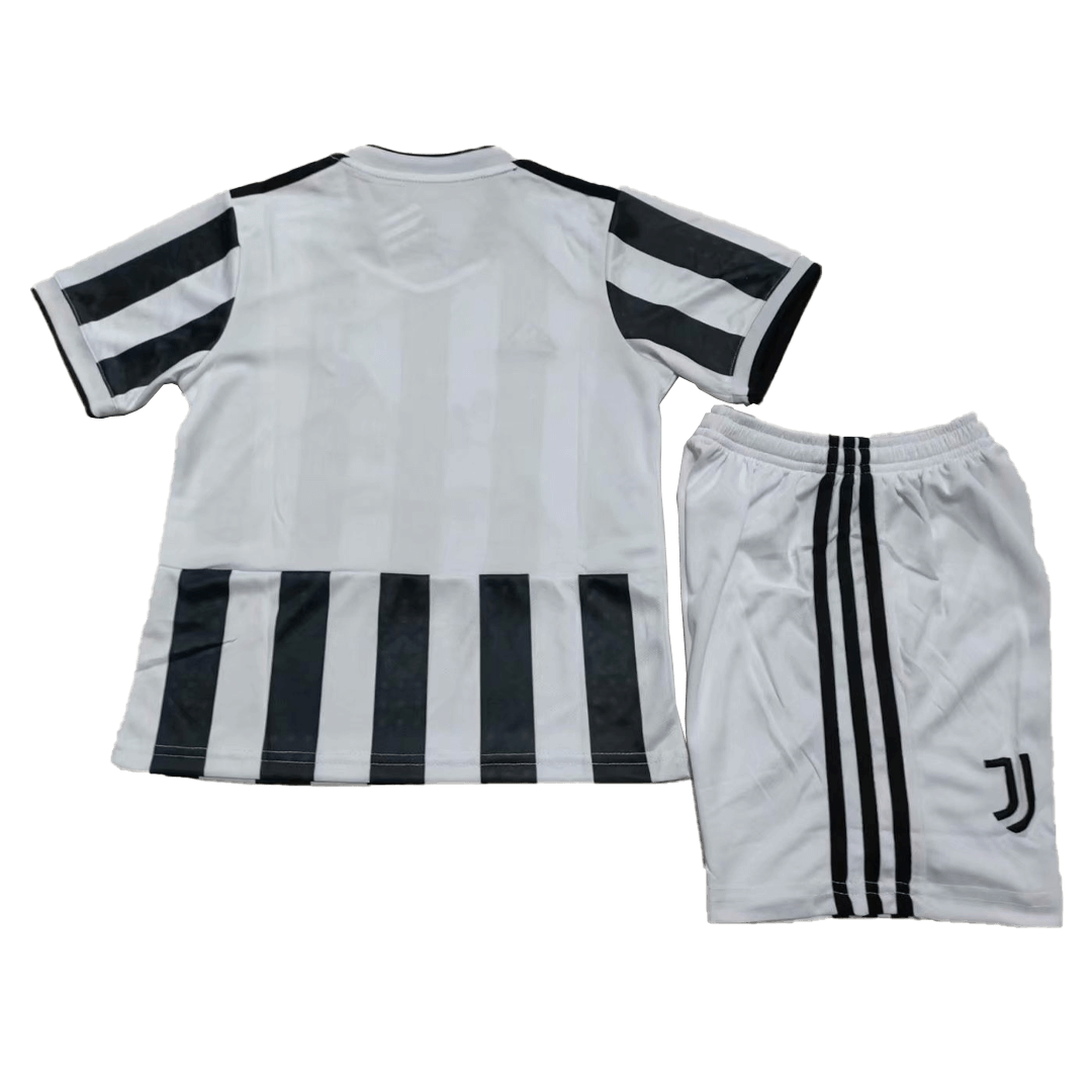 Juventus Kids Soccer Jersey Home Kit (Jersey+Short) 2021/22