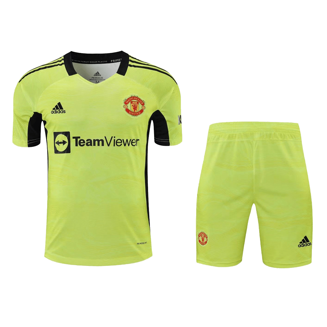manchester united jersey and shorts