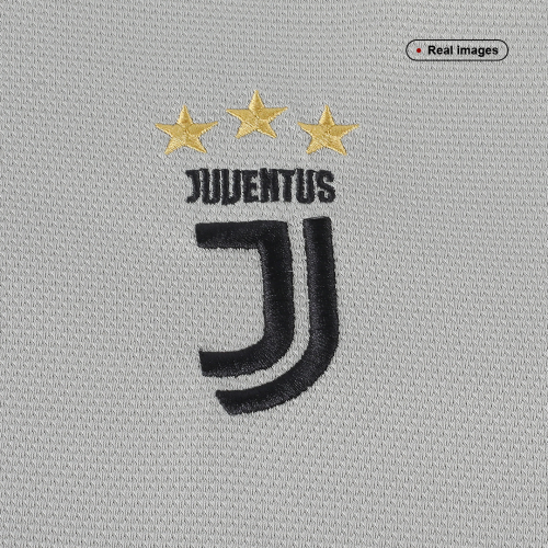 Juventus Retro Jersey Away 2018/19