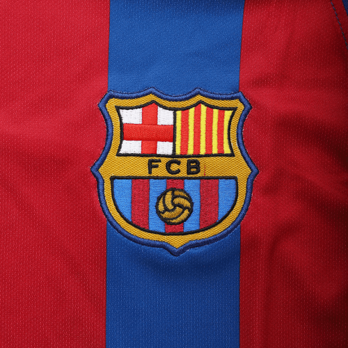 Barcelona Ronaldinho #10 UCL Final Retro Jersey Home 2005/06