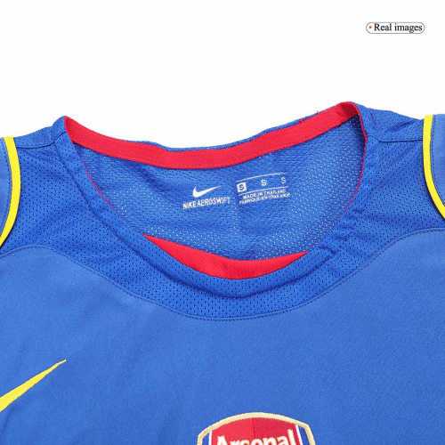 Retro Arsenal Away Jersey 2004/05